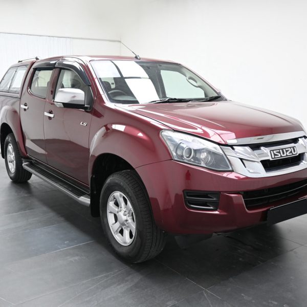 Isuzu D-MAX RT-50 Pickup 4dr DCab Man 5sp 4X2 2.5DDiT MT (2016) - Image 3