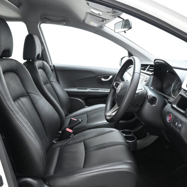 Honda BR-V Hatchback 5dr 1.5 V AT (2018) - Image 12