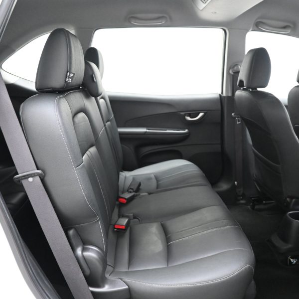 Honda BR-V Hatchback 5dr 1.5 V AT (2018) - Image 14