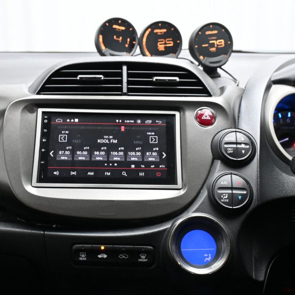 Honda Jazz 1.5 MANUAL AT (2014) - Image 15
