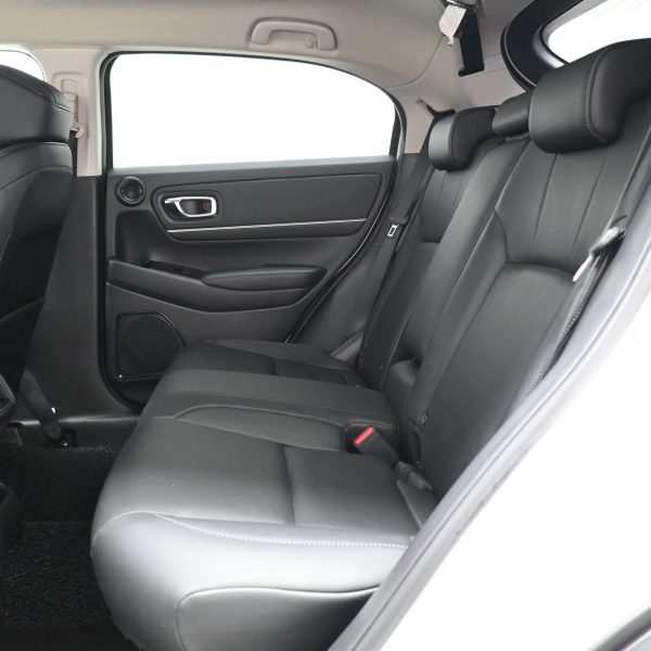 Honda HR-V 1.5 V AT (2023) - Image 14