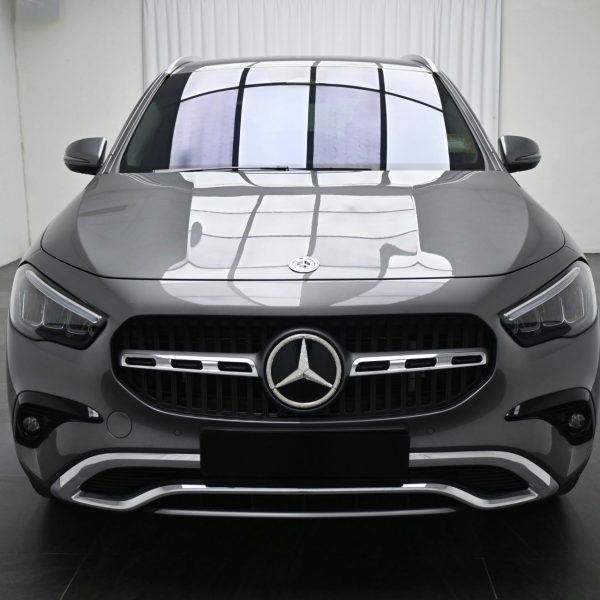 Mercedes-Benz GLA200 1.3 AT (2024) - Image 2