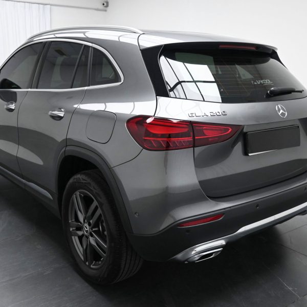 Mercedes-Benz GLA200 1.3 AT (2024) - Image 10