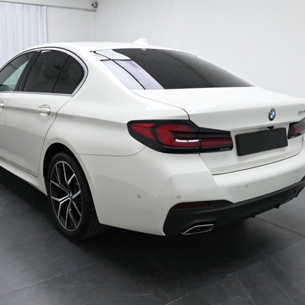 BMW 530I G30 2.0 M Sport AT (2022) - Image 10