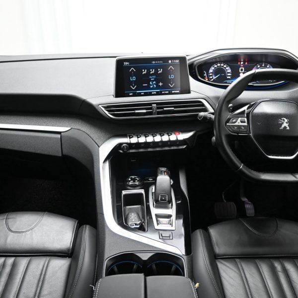 Peugeot 3008 P84 Wagon 5dr Allure SA 6sp FWD 1.6DiT * AT (2018) - Image 10