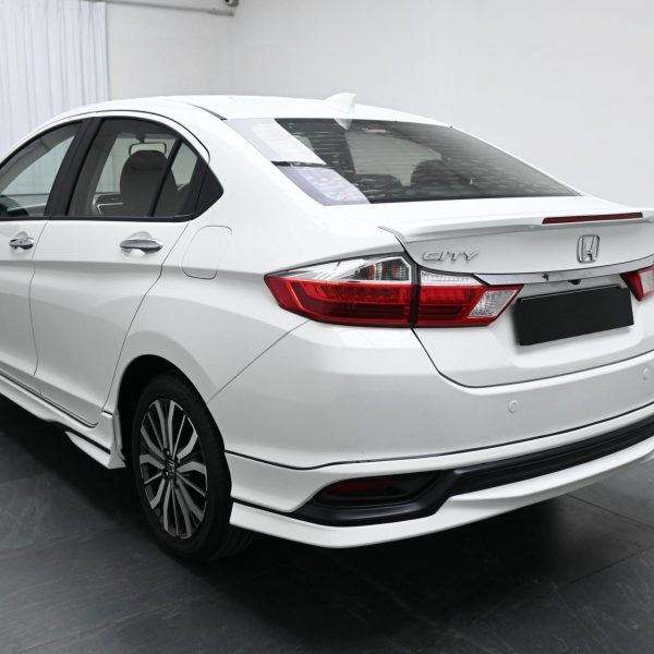 Honda City GM6 Sedan 4dr V i-VTEC CVT 7sp FWD 1.5i AT (2017) - Image 6