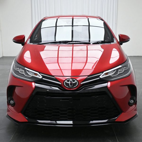 Toyota Yaris 1.5 E AT (2022) - Image 2