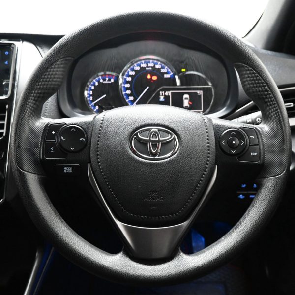 Toyota Yaris 1.5 E AT (2022) - Image 18