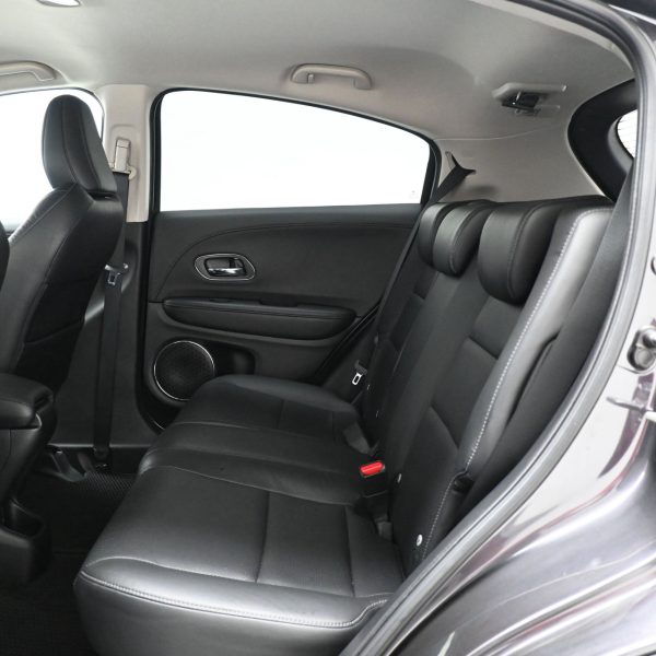 Honda HR-V 1.8L V Auto AT (2021) - Image 13