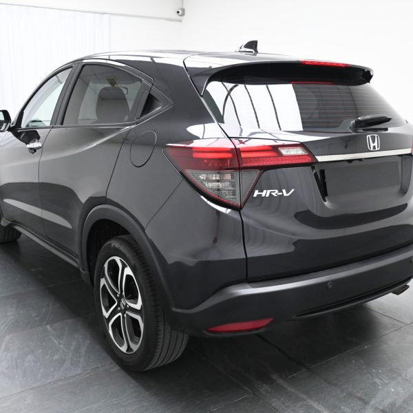 Honda HR-V 1.8L V Auto AT (2021) - Image 6