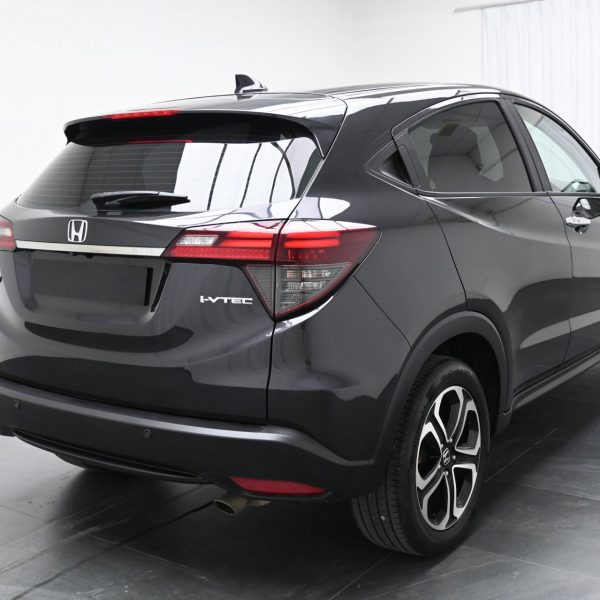 Honda HR-V 1.8L V Auto AT (2021) - Image 8
