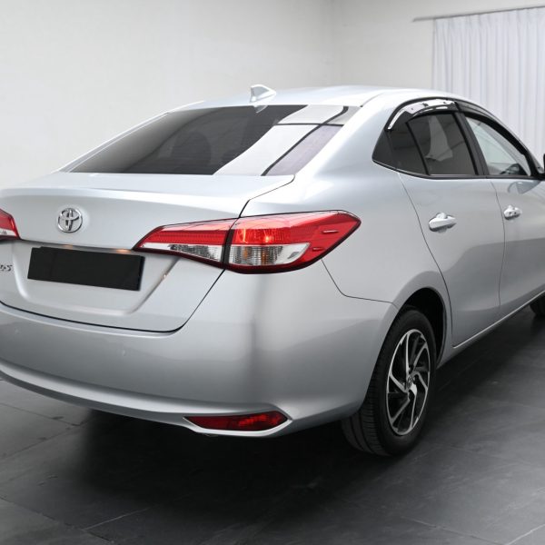 Toyota Vios 1.5 J Auto AT (2021) - Image 7