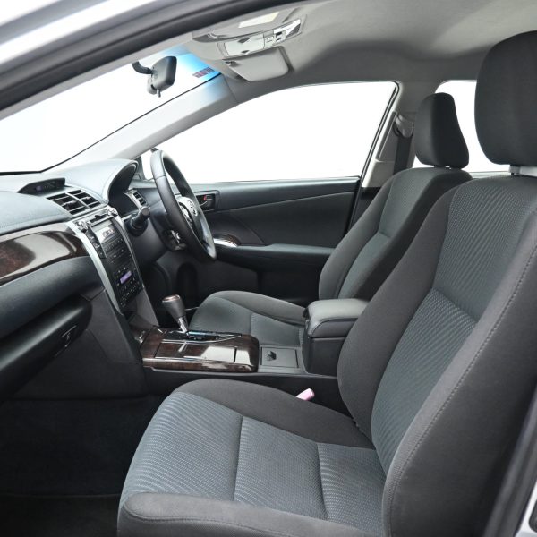 Toyota Camry XV50 Sedan 4dr E SA 6sp FWD 2.0Di AT (2015) - Image 11
