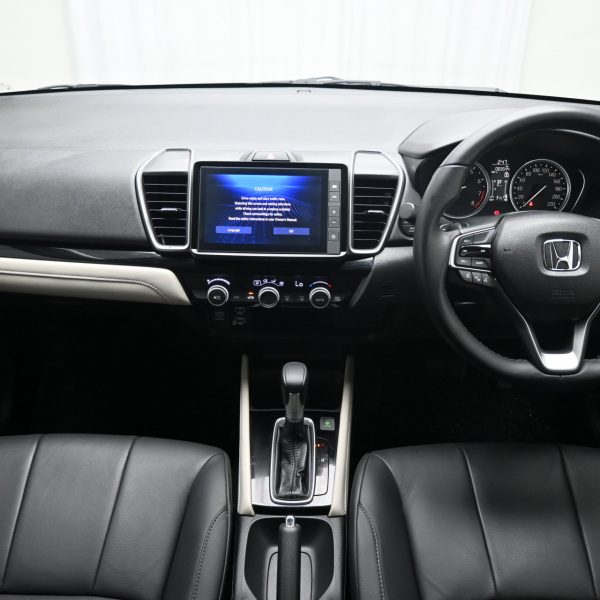 Honda City 1.5 V Auto AT (2021) - Image 12