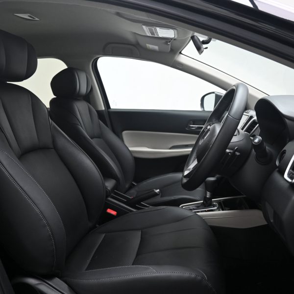 Honda City 1.5 V Auto AT (2021) - Image 13