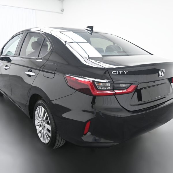 Honda City 1.5 V Auto AT (2021) - Image 9