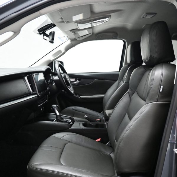 Mazda BT-50 BT50 1.9D HIGH DCAB AT (2022) - Image 11