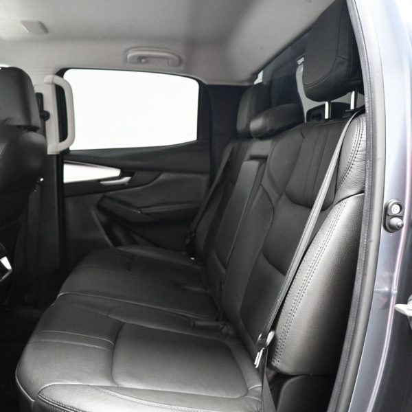 Mazda BT-50 BT50 1.9D HIGH DCAB AT (2022) - Image 13