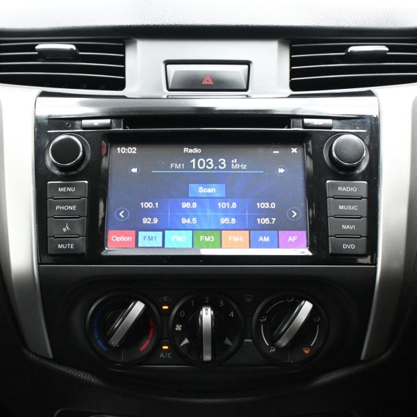 Nissan Navara 2.5 SE AT 4WD AT (2019) - Image 14