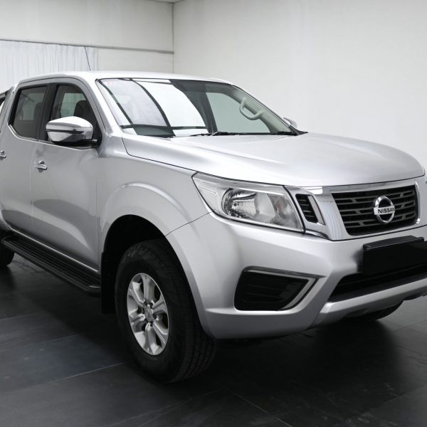 Nissan Navara 2.5 SE AT 4WD AT (2019) - Image 3