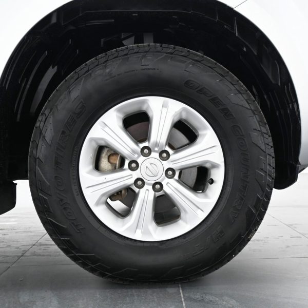Nissan Navara 2.5 SE AT 4WD AT (2019) - Image 5
