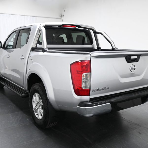 Nissan Navara 2.5 SE AT 4WD AT (2019) - Image 6