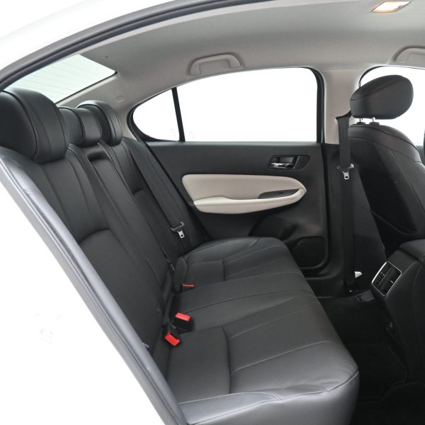 Honda City 1.5 V Sedan Auto AT (2022) - Image 12