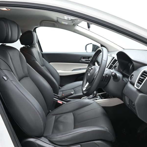 Honda City 1.5 V Sedan Auto AT (2022) - Image 10