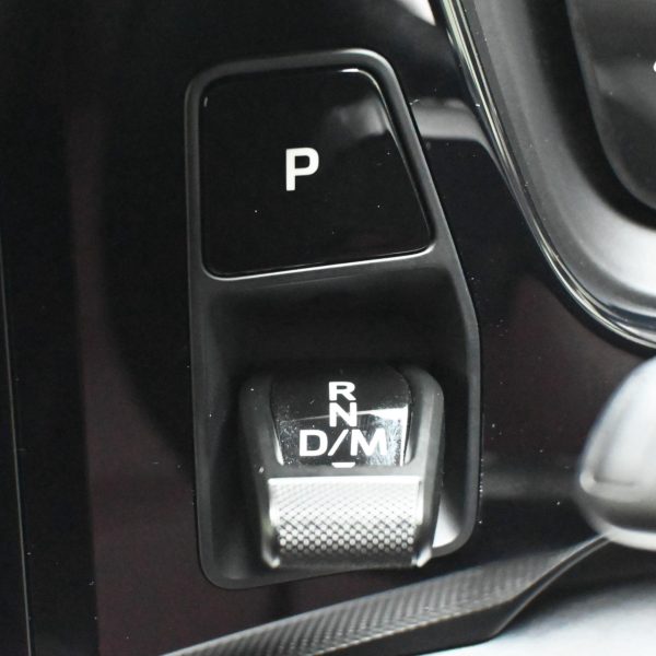 Porsche Cayenne 3 AT (2023) - Image 4