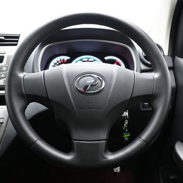 Perodua Myvi M600 Hatch 5dr SE Auto 4sp FWD 1.3i AT (2014) - Image 13