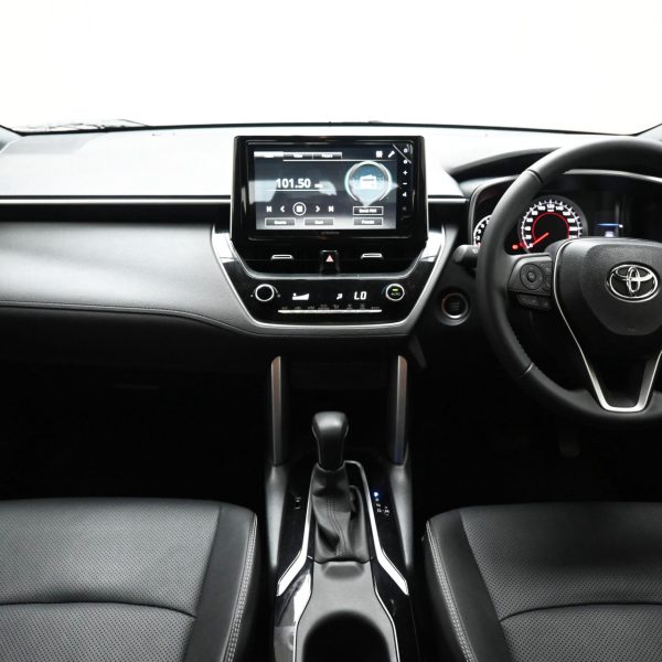 Toyota Corolla Cross 1.8 G Auto AT (2022) - Image 11