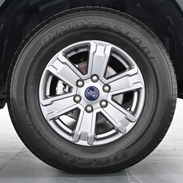 Ford Ranger 2.0 XLT PLUS 4WD AT (2023) - Image 6