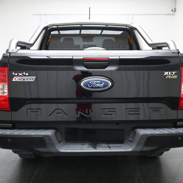 Ford Ranger 2.0 XLT PLUS 4WD AT (2023) - Image 8