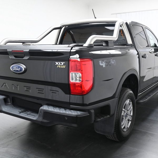 Ford Ranger 2.0 XLT PLUS 4WD AT (2023) - Image 9