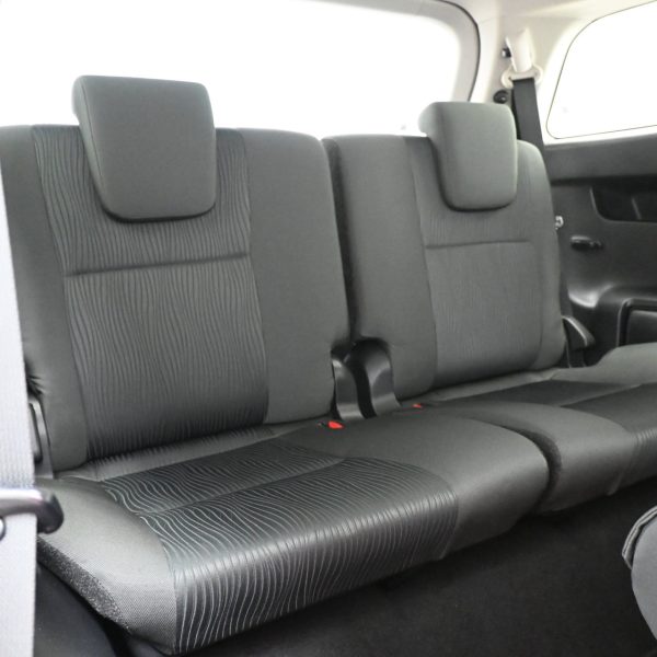 Toyota Fortuner 2.4 AT 4X4 AT (2022) - Image 16