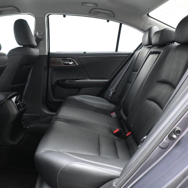 Honda Accord Sedan 4dr VTi-L Auto 5sp FWD 2.0i AT (2016) - Image 13