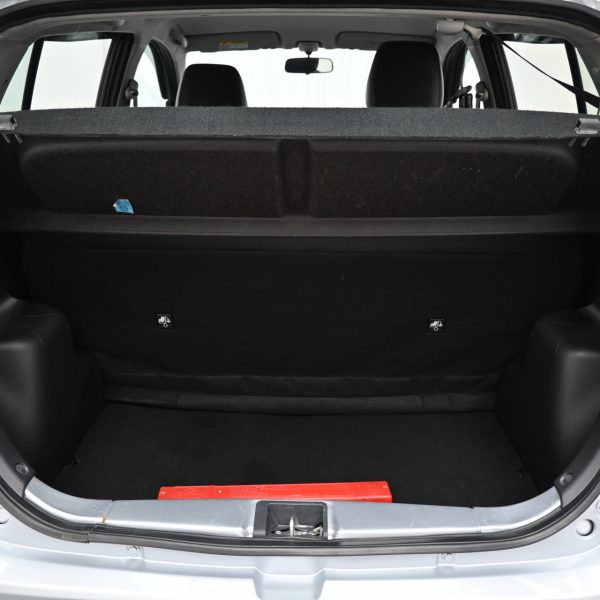 Perodua Axia Hatch 5dr Advance Auto 4sp FWD 1.0i AT (2015) - Image 4