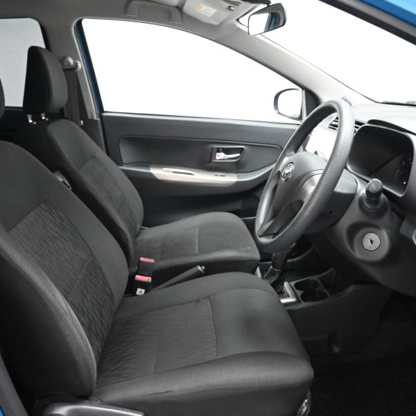 Perodua Bezza 1.0 G Auto AT (2019) - Image 10