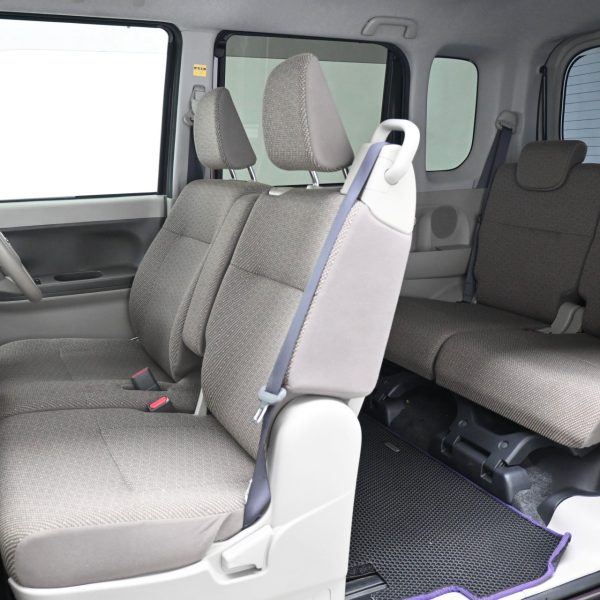 Daihatsu Tanto 0.7 AT (2018) - Image 13