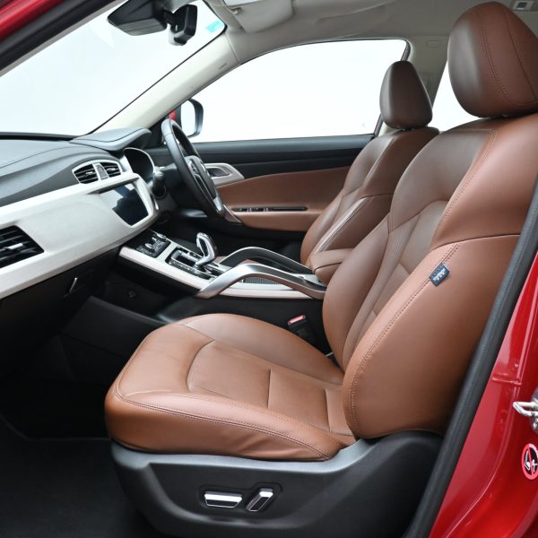 Proton X70 1.8 TGDI PREMIUM 2WD AT (2020) - Image 12