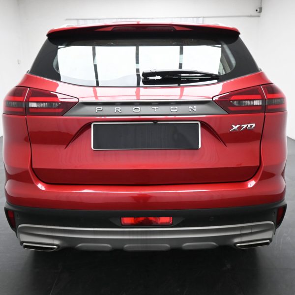 Proton X70 1.8 TGDI PREMIUM 2WD AT (2020) - Image 8