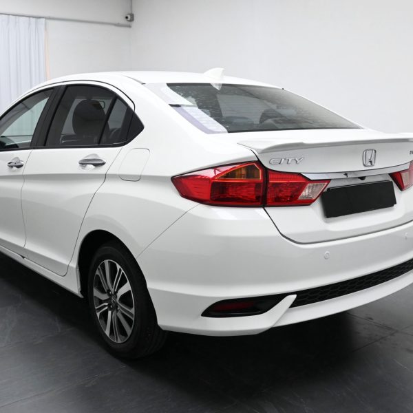 Honda City GM6 Sedan 4dr E i-VTEC CVT 7sp FWD 1.5i AT (2017) - Image 6