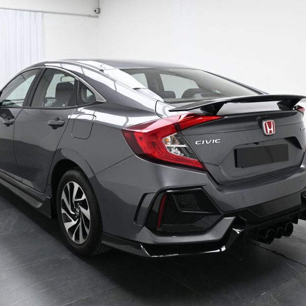 Honda Civic FC Sedan 4dr 1.8S AT (2016) - Image 6