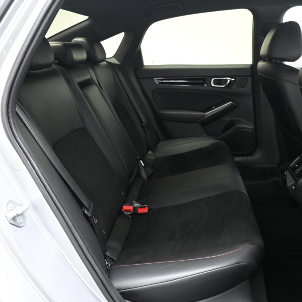 Honda Civic FE 1.5 RS Auto AT (2022) - Image 16