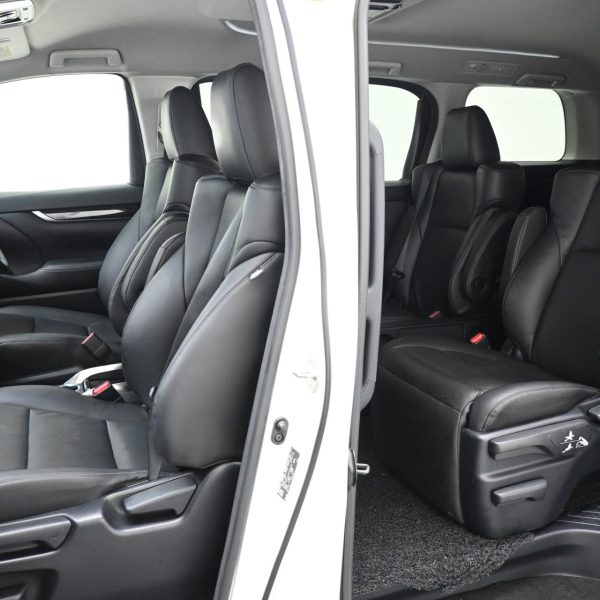 Toyota Vellfire H30 Wagon 5dr 7st CVT FWD 2.5i ZG Edition AT (2015) - Image 15