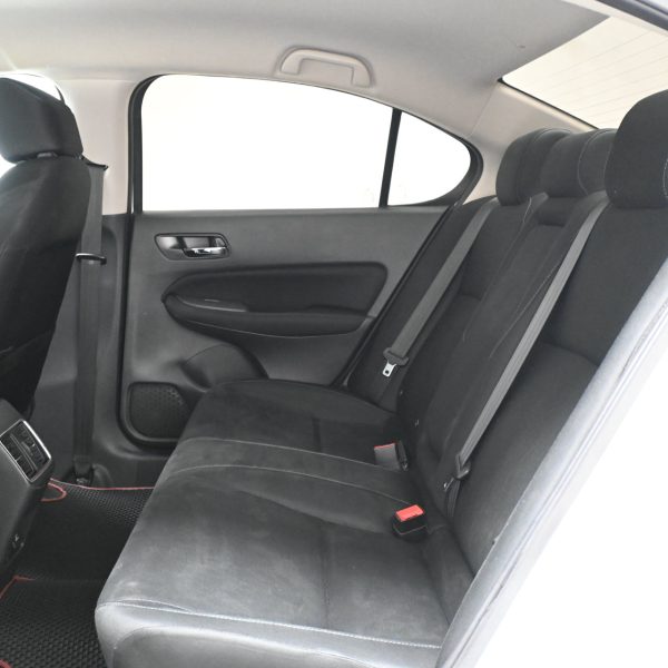 Honda City 1.5 E Auto AT (2020) - Image 13
