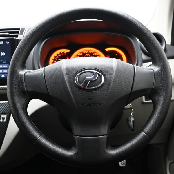 Perodua Myvi M600 Hatch 5dr EZ Auto 4sp FWD 1.3i AT (2014) - Image 14