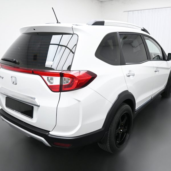 Honda BR-V Hatchback 5dr 1.5 V AT (2017) - Image 11