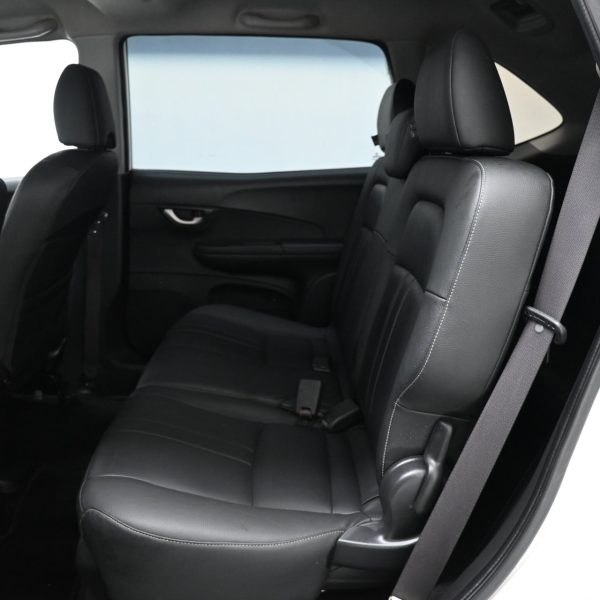 Honda BR-V Hatchback 5dr 1.5 V AT (2017) - Image 16