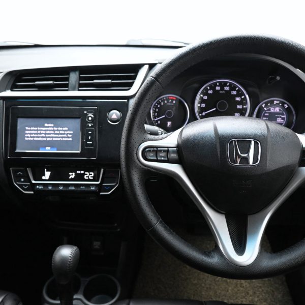 Honda BR-V Hatchback 5dr 1.5 V AT (2017) - Image 4